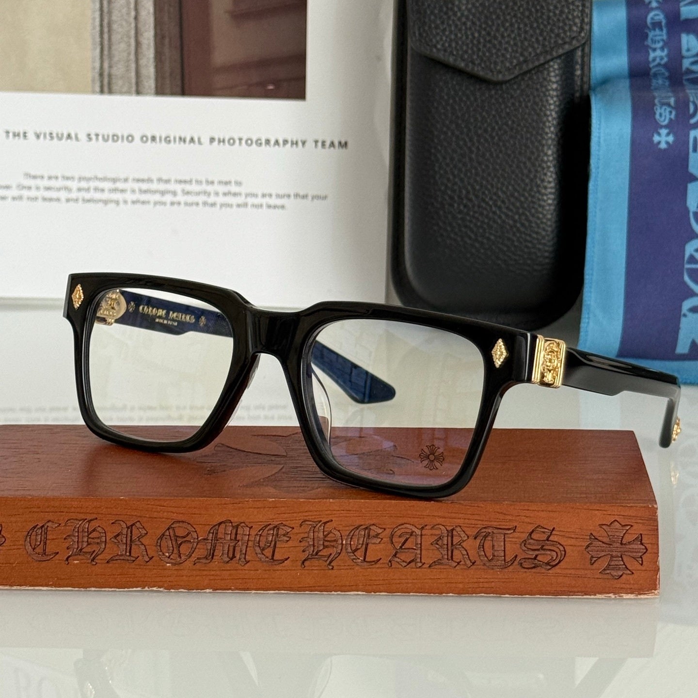 CH Halllamanass Eyeglasses 52-21-149