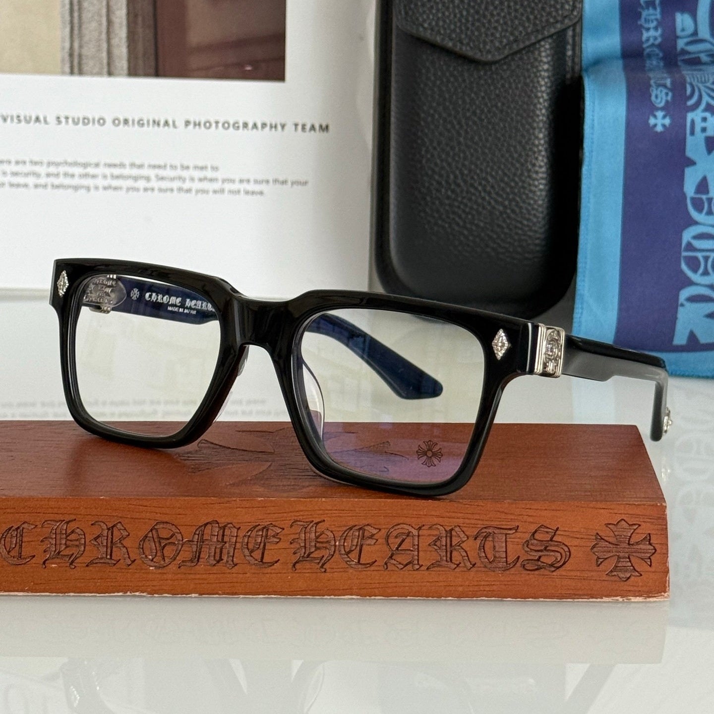 CH Halllamanass Eyeglasses 52-21-149